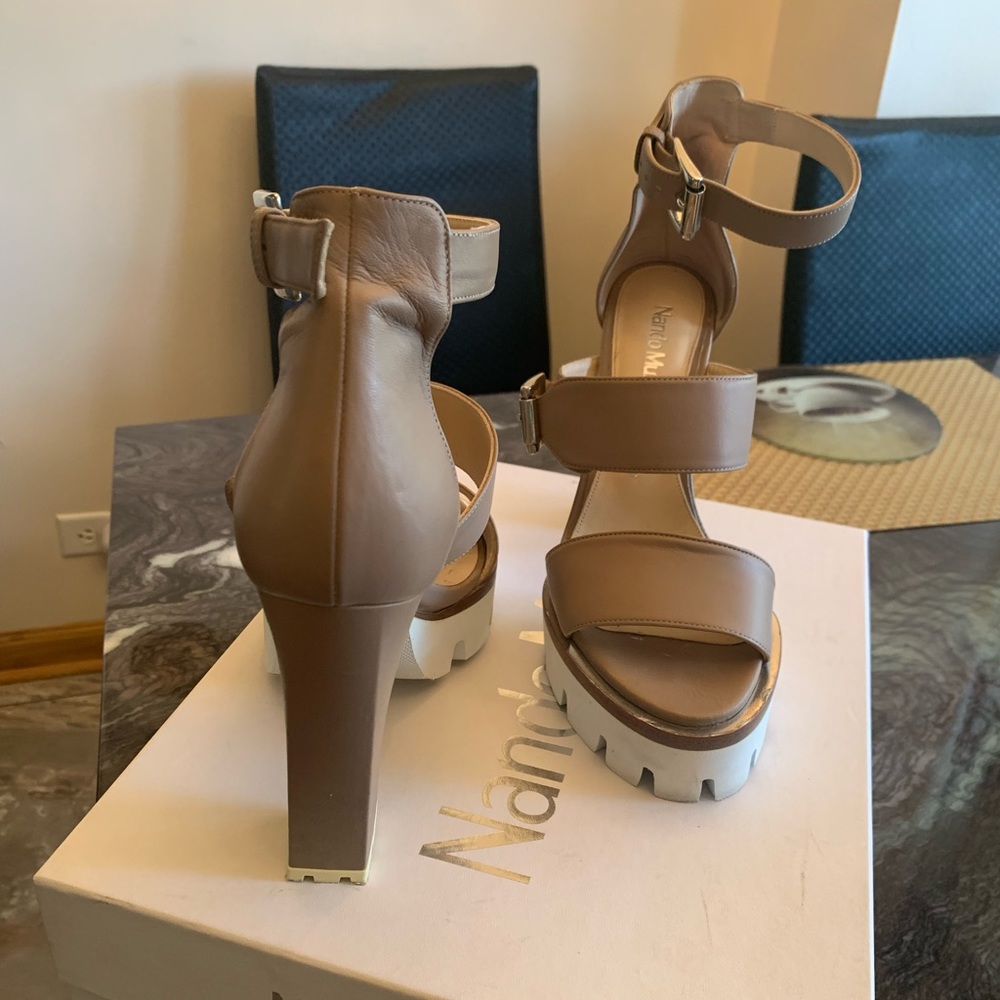 Very good condition